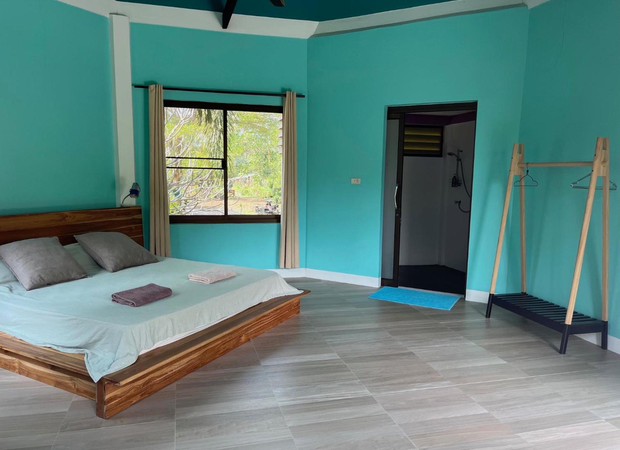 Navari Homestay Районг Екстериор снимка
