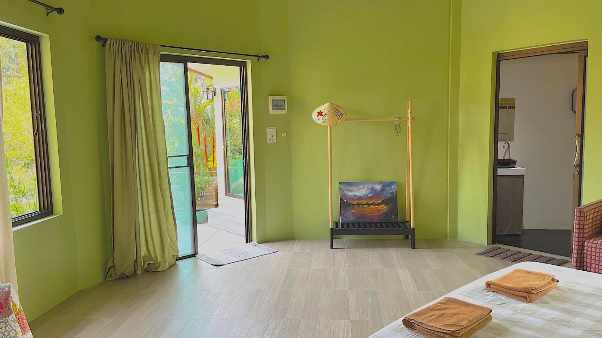 Navari Homestay Районг Екстериор снимка